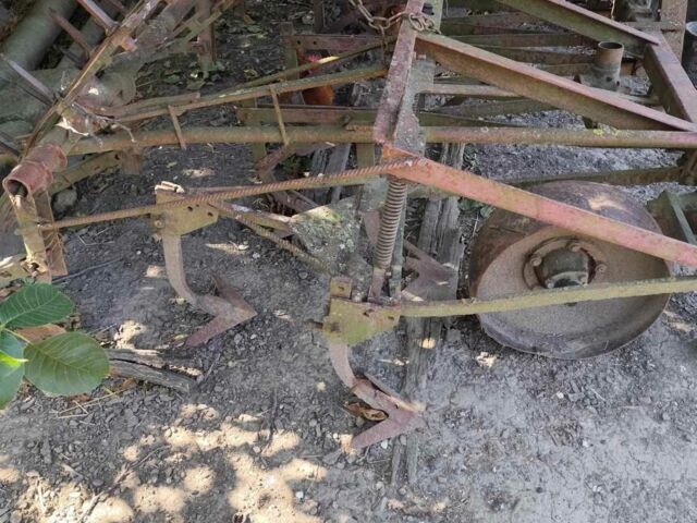 МТЗ Другая 1994 в Черновцах на Automoto.ua МТЗ Другая, объемом двигателя 4.75 л и пробегом 1000 тыс. км за 3999 $, фото 4 на Automoto.ua