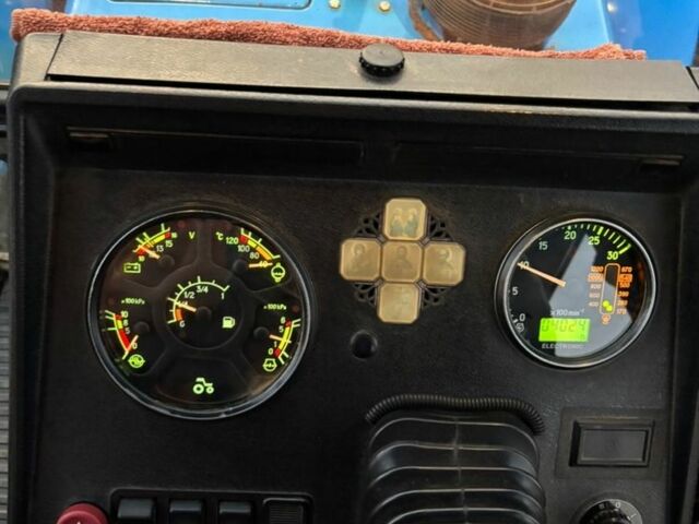 МТЗ Другая, объемом двигателя 4.75 л и пробегом 4 тыс. км за 11919 $, фото 15 на Automoto.ua