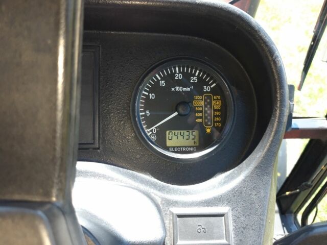 МТЗ Другая, объемом двигателя 4.75 л и пробегом 4 тыс. км за 17500 $, фото 6 на Automoto.ua