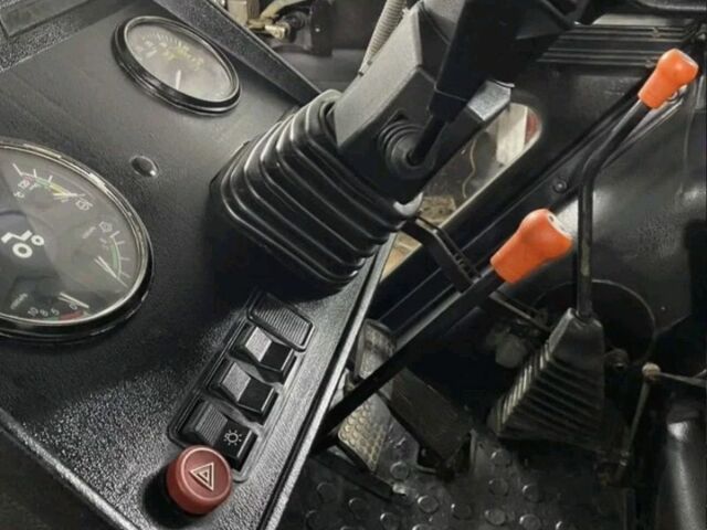 МТЗ Другая, объемом двигателя 4.7 л и пробегом 7 тыс. км за 5819 $, фото 1 на Automoto.ua