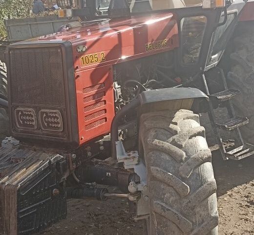 МТЗ Другая, объемом двигателя 4.7 л и пробегом 999 тыс. км за 23500 $, фото 1 на Automoto.ua