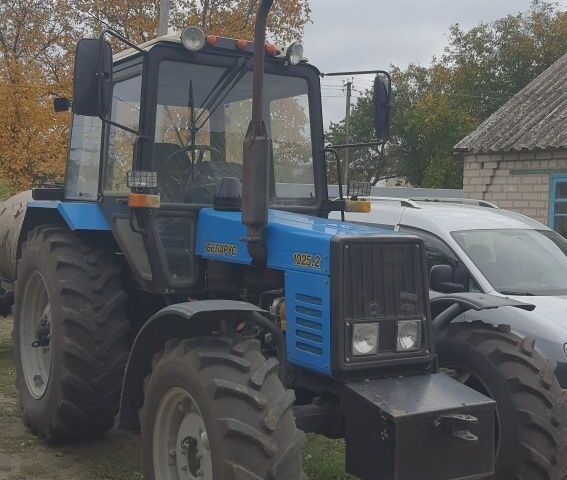 МТЗ Інша 2020 у Васильковке на Automoto.ua МТЗ Інша, об'ємом двигуна 4.7 л та пробігом 2 тис. км за 25000 $, фото 2 на Automoto.ua