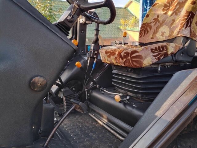 МТЗ Другая, объемом двигателя 4.75 л и пробегом 500 тыс. км за 22614 $, фото 1 на Automoto.ua