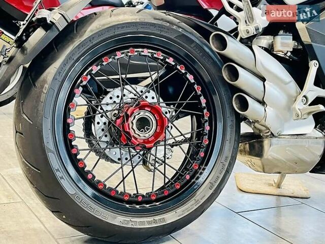 Красный МВ Агуста Брутале, объемом двигателя 0.8 л и пробегом 10 тыс. км за 10500 $, фото 9 на Automoto.ua