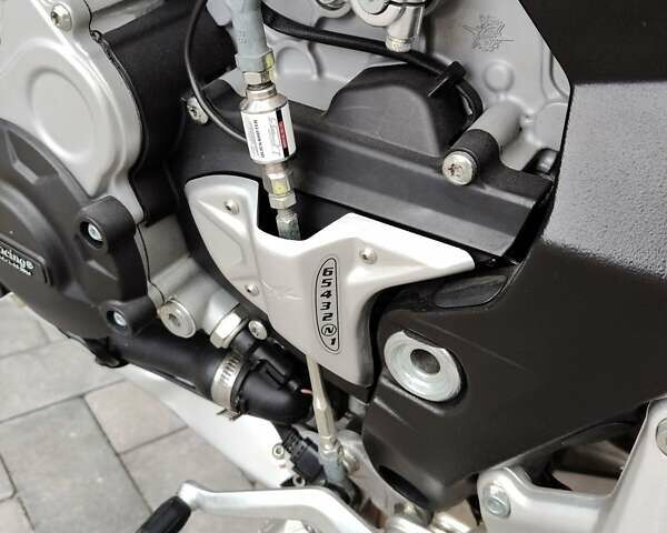 МВ Агуста Rivale, объемом двигателя 0.8 л и пробегом 9 тыс. км за 9600 $, фото 15 на Automoto.ua