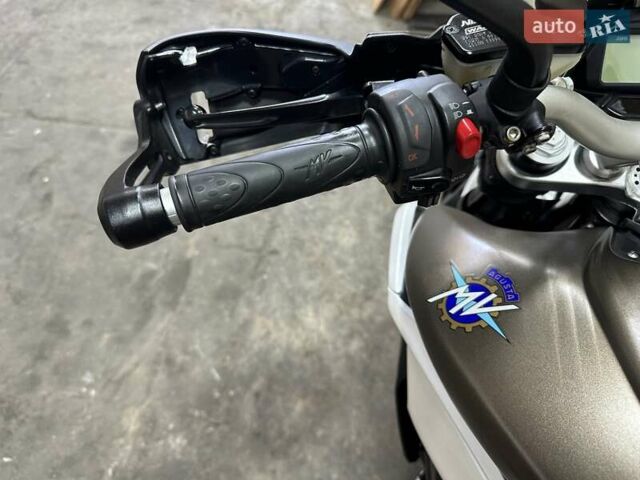 МВ Агуста Stradale 800, об'ємом двигуна 0 л та пробігом 5 тис. км за 7800 $, фото 10 на Automoto.ua