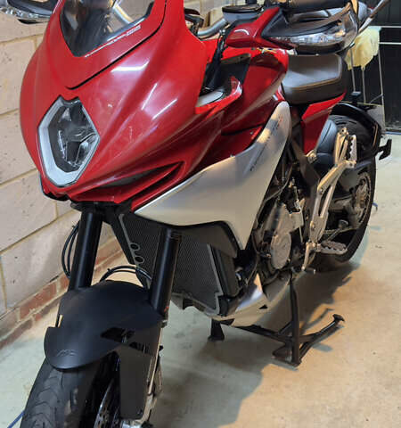 Красный МВ Агуста TURISMO VELOCE, объемом двигателя 0.8 л и пробегом 23 тыс. км за 7000 $, фото 7 на Automoto.ua