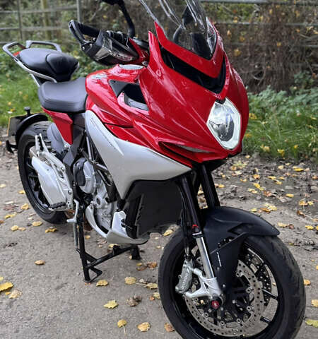 Красный МВ Агуста TURISMO VELOCE, объемом двигателя 0.8 л и пробегом 23 тыс. км за 7000 $, фото 3 на Automoto.ua