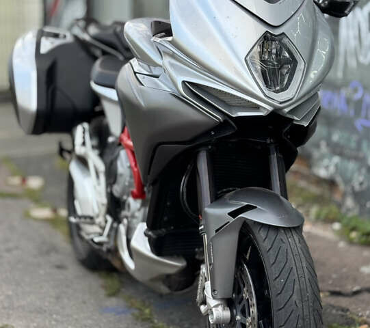 МВ Агуста TURISMO VELOCE, об'ємом двигуна 0 л та пробігом 22 тис. км за 10800 $, фото 1 на Automoto.ua