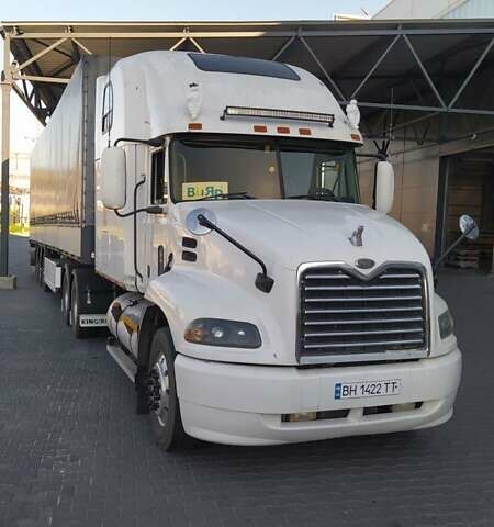 Білий МАК Vision, об'ємом двигуна 12 л та пробігом 100 тис. км за 22000 $, фото 1 на Automoto.ua