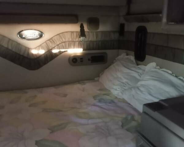 Білий МАК Vision, об'ємом двигуна 12 л та пробігом 100 тис. км за 22000 $, фото 9 на Automoto.ua