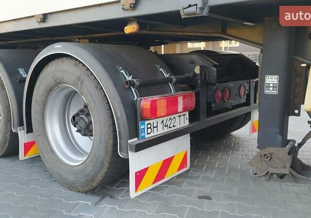 Білий МАК Vision, об'ємом двигуна 12 л та пробігом 100 тис. км за 22000 $, фото 3 на Automoto.ua