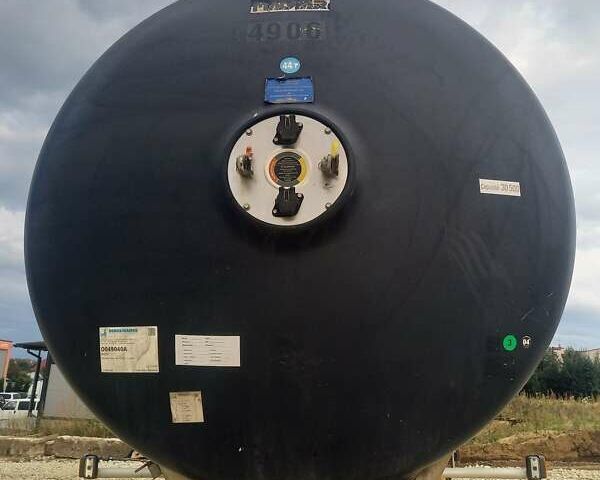 Черный Магиар S34SDC1NE, объемом двигателя 0 л и пробегом 300 тыс. км за 18000 $, фото 7 на Automoto.ua