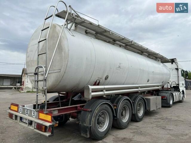 Магиар SR34E 1997 в Бару на Automoto.ua Красный Магиар SR34E, объемом двигателя 0 л и пробегом 500 тыс. км за 16000 $, фото 17 на Automoto.ua