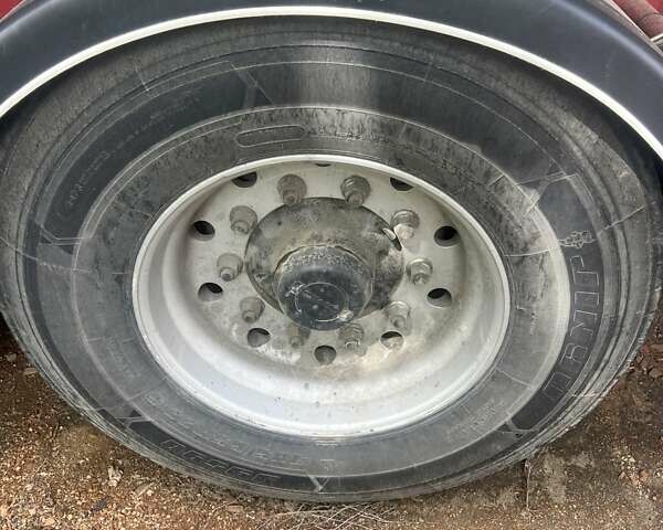 Магиар SR34E 1997 в Бару на Automoto.ua Красный Магиар SR34E, объемом двигателя 0 л и пробегом 500 тыс. км за 16000 $, фото 10 на Automoto.ua