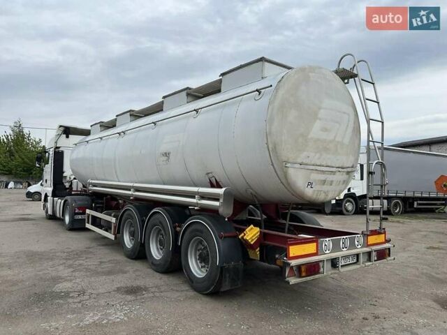 Магиар SR34E 1997 в Бару на Automoto.ua Красный Магиар SR34E, объемом двигателя 0 л и пробегом 500 тыс. км за 16000 $, фото 11 на Automoto.ua