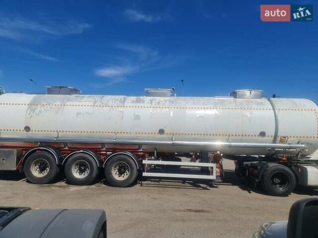 Магиар SR34E 2000 в Виннице на Automoto.ua Серый Магиар SR34E, объемом двигателя 0 л и пробегом 120 тыс. км за 36000 $, фото 15 на Automoto.ua