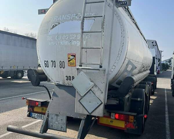 Магиар SR34E 2000 в Виннице на Automoto.ua Серый Магиар SR34E, объемом двигателя 0 л и пробегом 120 тыс. км за 36000 $, фото 31 на Automoto.ua