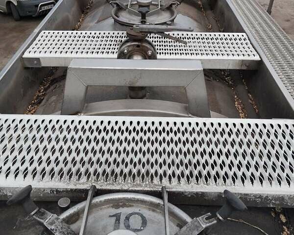 Серый Магиар SR3MEB, объемом двигателя 0 л и пробегом 900 тыс. км за 14900 $, фото 7 на Automoto.ua