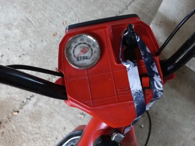 Малагути 3302, объемом двигателя 50 л и пробегом 0 тыс. км за 400 $, фото 6 на Automoto.ua