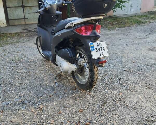 Серый Малагути Центро, объемом двигателя 0.16 л и пробегом 36 тыс. км за 1100 $, фото 3 на Automoto.ua