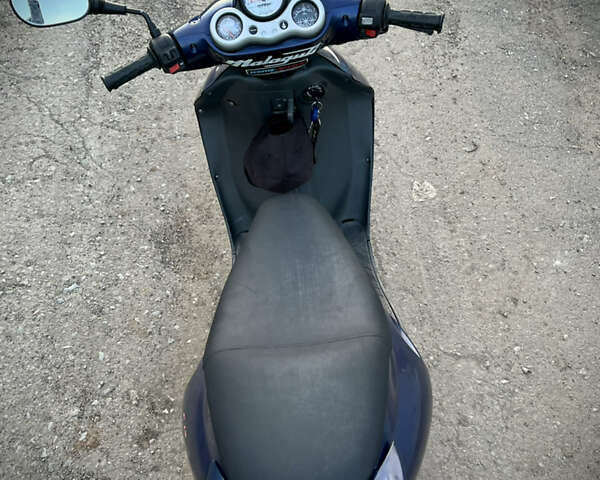 Синий Малагути Фаирфокс, объемом двигателя 0.05 л и пробегом 27 тыс. км за 800 $, фото 8 на Automoto.ua