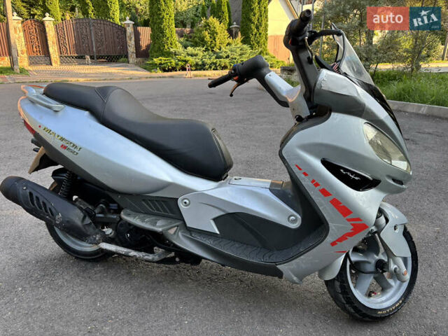 Серый Малагути Мэдисон, объемом двигателя 0.15 л и пробегом 33 тыс. км за 900 $, фото 9 на Automoto.ua