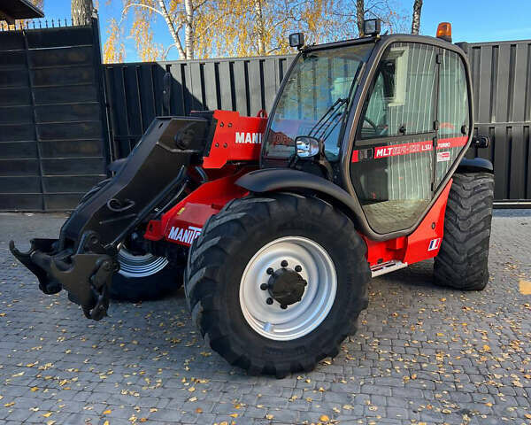 Красный Маниту MLT 634-120 LSU, объемом двигателя 4.5 л и пробегом 0 тыс. км за 36940 $, фото 20 на Automoto.ua