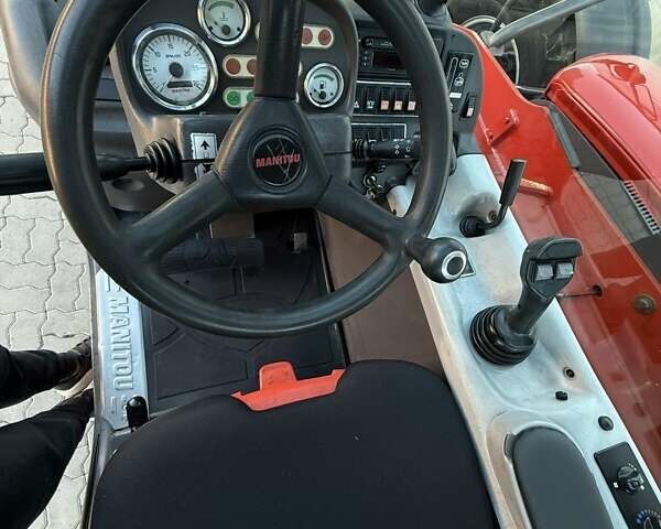 Красный Маниту MLT 634-120 LSU, объемом двигателя 4.4 л и пробегом 6 тыс. км за 37500 $, фото 16 на Automoto.ua