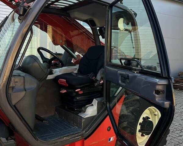 Красный Маниту MLT 730-120 LS, объемом двигателя 4.4 л и пробегом 5 тыс. км за 36500 $, фото 8 на Automoto.ua