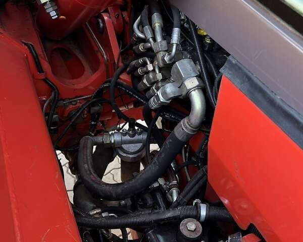 Красный Маниту MLT 730-120 LS, объемом двигателя 4.4 л и пробегом 5 тыс. км за 36500 $, фото 28 на Automoto.ua