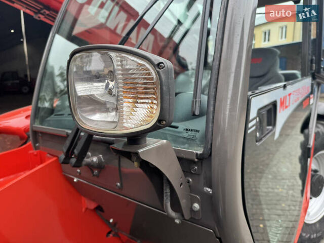 Красный Маниту MLT 735-120 LSU, объемом двигателя 4.5 л и пробегом 0 тыс. км за 45978 $, фото 16 на Automoto.ua