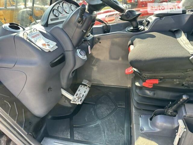 Червоний Маніту MLT 735-120 LSU, об'ємом двигуна 4.4 л та пробігом 6 тис. км за 47500 $, фото 18 на Automoto.ua