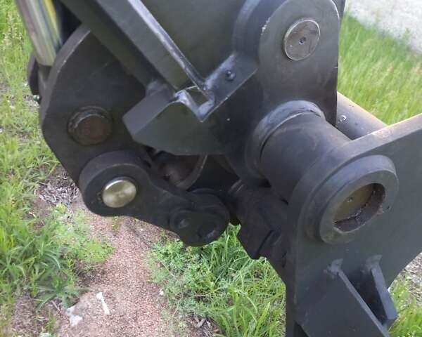 Красный Маниту MLT 735-120 LSU, объемом двигателя 0 л и пробегом 1 тыс. км за 46500 $, фото 7 на Automoto.ua
