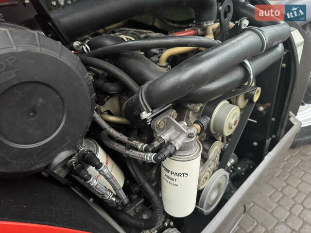 Червоний Маніту MLT 735-120 LSU, об'ємом двигуна 4.5 л та пробігом 0 тис. км за 58676 $, фото 16 на Automoto.ua