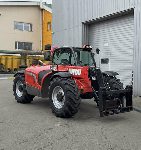 Красный Маниту MLT 741-120 LSU, объемом двигателя 3.6 л и пробегом 5 тыс. км за 73862 $, фото 6 на Automoto.ua