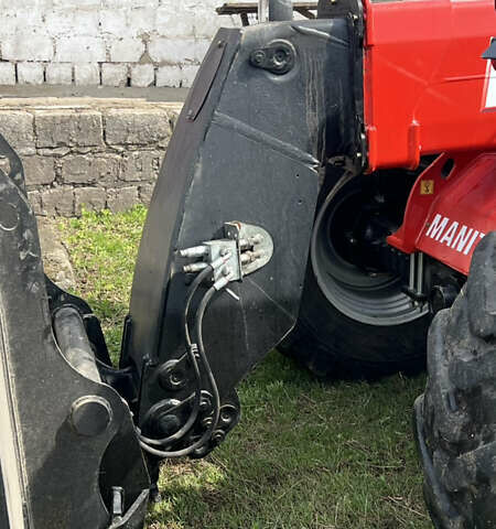 Маниту MLT 840-137 2012 в Криничках на Automoto.ua Красный Маниту MLT 840-137, объемом двигателя 4.5 л и пробегом 8 тыс. км за 58279 $, фото 17 на Automoto.ua
