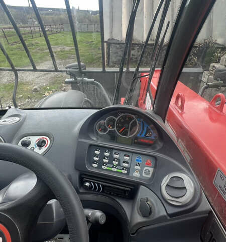 Маниту MLT 840-137 2012 в Криничках на Automoto.ua Красный Маниту MLT 840-137, объемом двигателя 4.5 л и пробегом 8 тыс. км за 58279 $, фото 10 на Automoto.ua