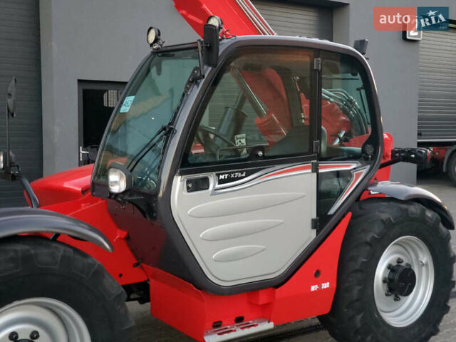 Червоний Маніту MT-X 732, об'ємом двигуна 4.4 л та пробігом 0 тис. км за 43500 $, фото 15 на Automoto.ua