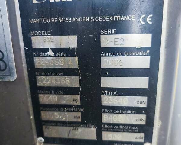 Маниту MT 932 2006 в Луцке на Automoto.ua Красный Маниту MT 932, объемом двигателя 4.4 л и пробегом 0 тыс. км за 39500 $, фото 9 на Automoto.ua