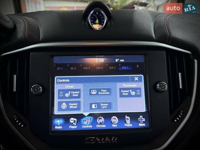 Черный Мазерати Гибли, объемом двигателя 2.98 л и пробегом 91 тыс. км за 24950 $, фото 21 на Automoto.ua