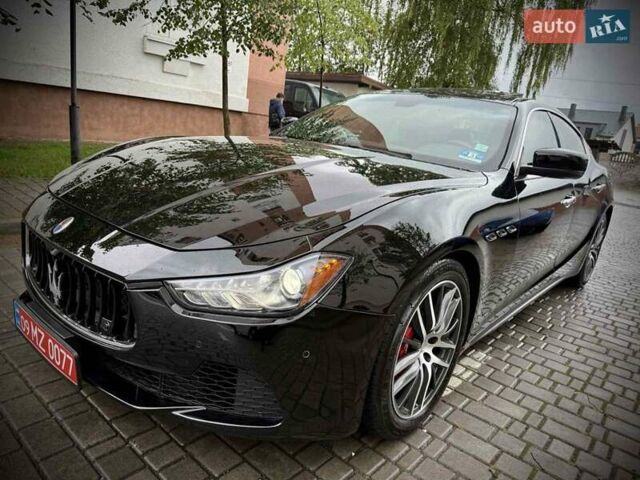 Черный Мазерати Гибли, объемом двигателя 2.98 л и пробегом 91 тыс. км за 24950 $, фото 11 на Automoto.ua
