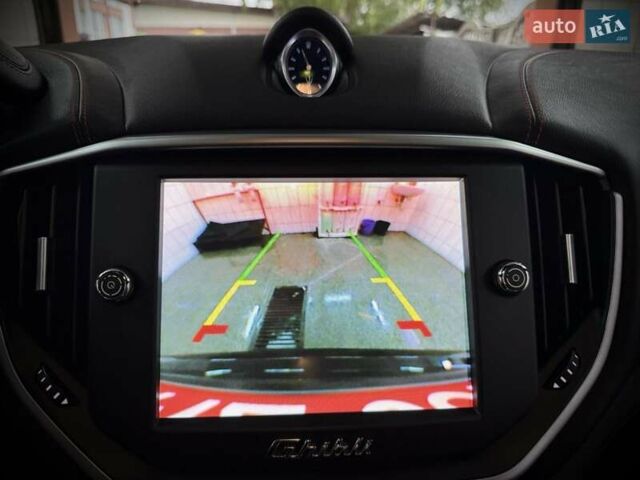 Черный Мазерати Гибли, объемом двигателя 2.98 л и пробегом 91 тыс. км за 24950 $, фото 28 на Automoto.ua