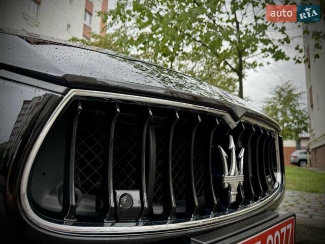 Черный Мазерати Гибли, объемом двигателя 2.98 л и пробегом 91 тыс. км за 24950 $, фото 9 на Automoto.ua