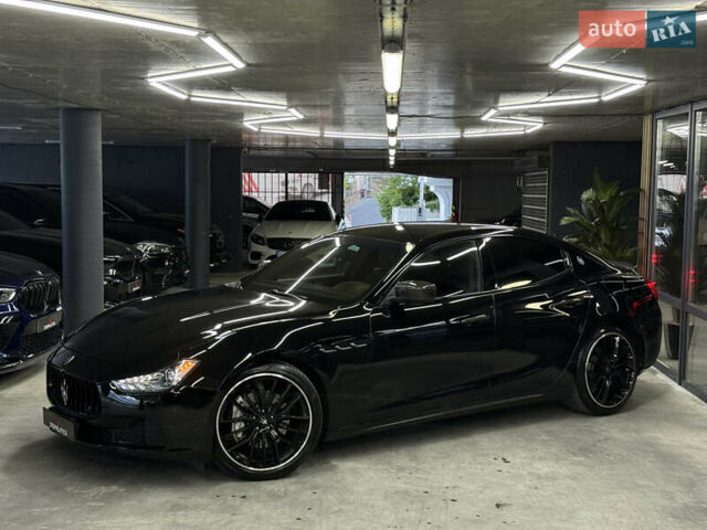 Черный Мазерати Гибли, объемом двигателя 3 л и пробегом 146 тыс. км за 25900 $, фото 6 на Automoto.ua