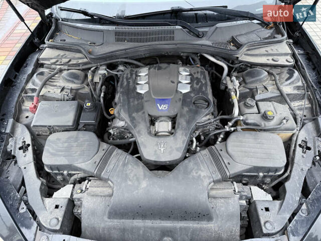 Мазерати Гибли 2014 в Киеве на Automoto.ua Черный Мазерати Гибли, объемом двигателя 3 л и пробегом 125 тыс. км за 15500 $, фото 17 на Automoto.ua