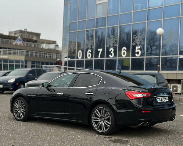 Мазерати Гибли 2014 в Киеве на Automoto.ua Черный Мазерати Гибли, объемом двигателя 3 л и пробегом 125 тыс. км за 15500 $, фото 1 на Automoto.ua