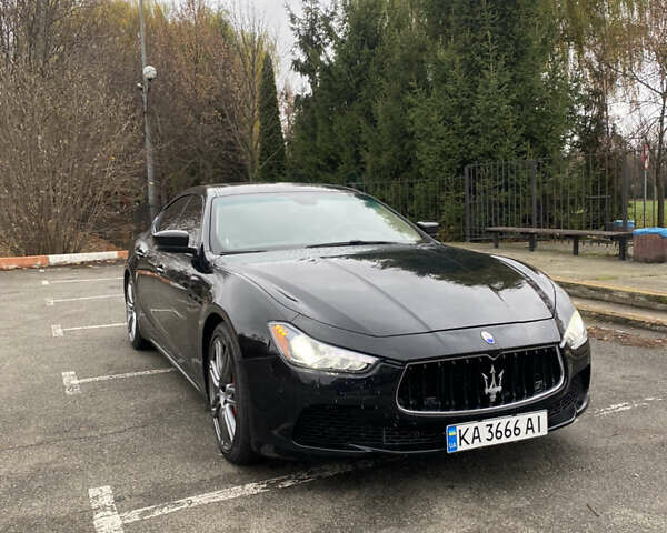 Чорний Мазераті Ghibli, об'ємом двигуна 2.98 л та пробігом 106 тис. км за 19500 $, фото 1 на Automoto.ua