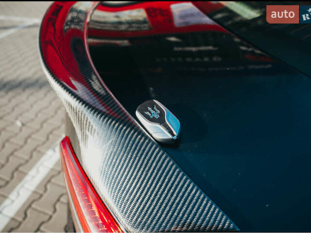 Чорний Мазераті Ghibli, об'ємом двигуна 2.98 л та пробігом 82 тис. км за 27000 $, фото 31 на Automoto.ua