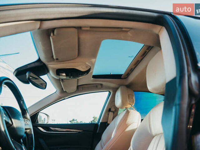 Чорний Мазераті Ghibli, об'ємом двигуна 2.98 л та пробігом 82 тис. км за 27000 $, фото 34 на Automoto.ua